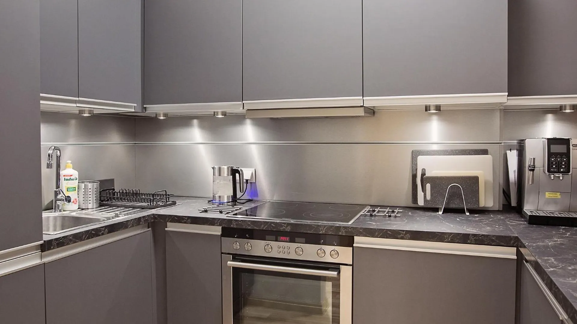 Apartament Ulanski - City Park Poznań Polónia